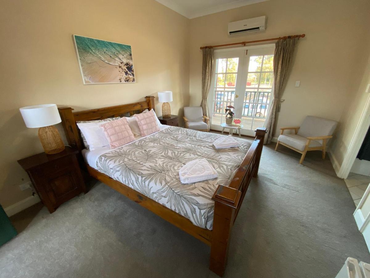 Settlers House 4* York