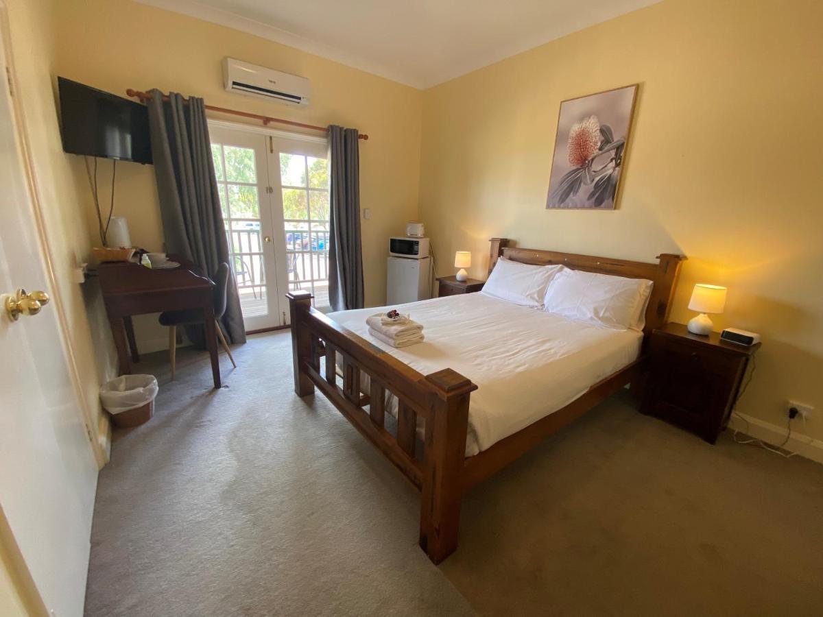Settlers House 4* York