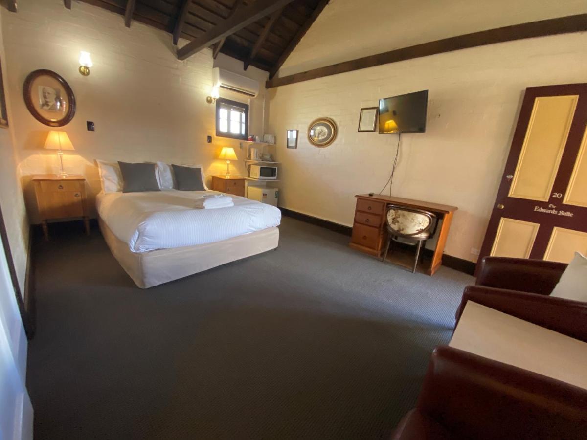 Hotel Settlers House York