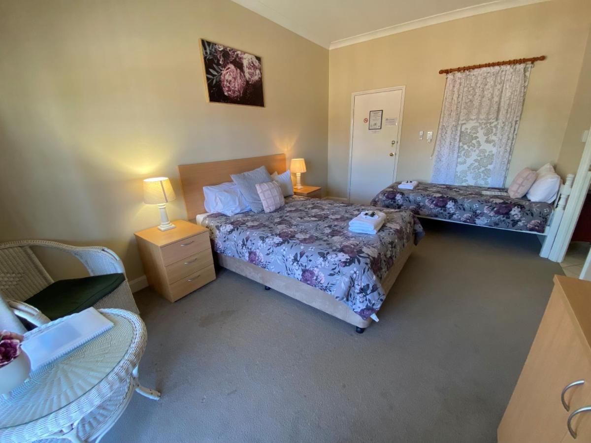 Settlers House 4* York
