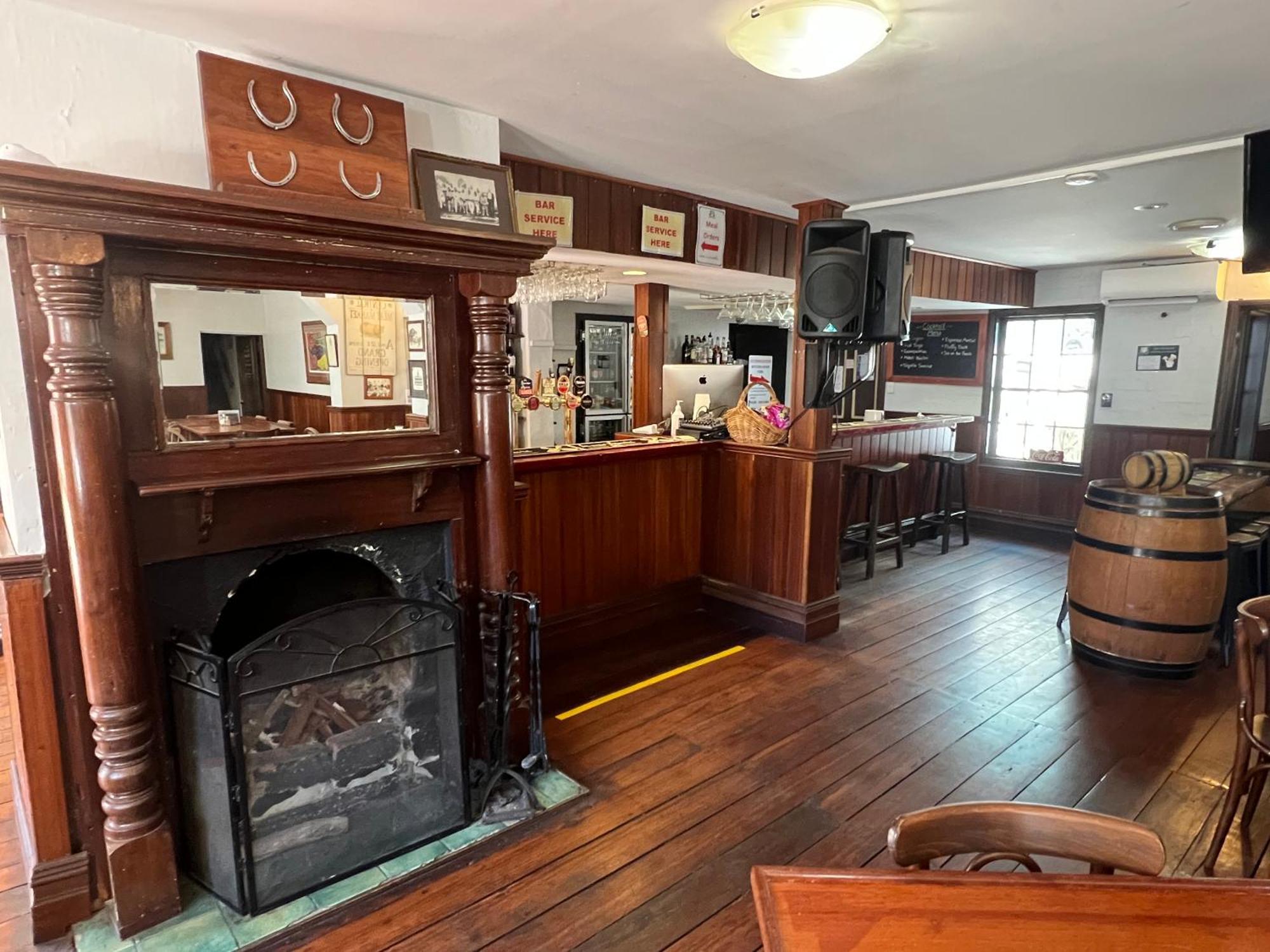 Settlers House 4*